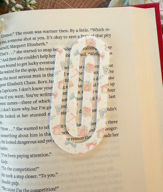 Books & Bows Jumbo Paper Clip Bookmark