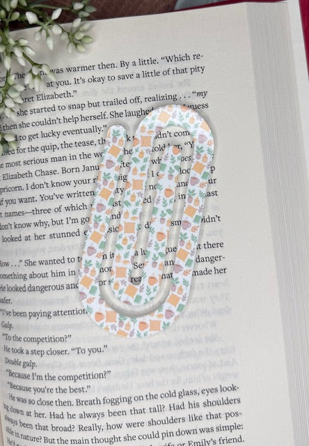 Cozy Book Paper Clip Bookmark