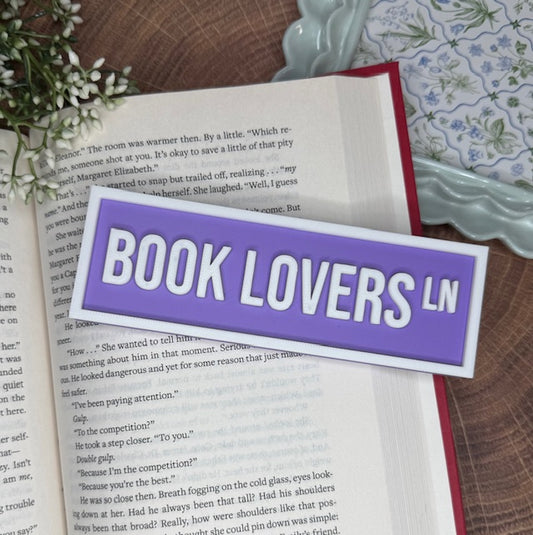 Book Lovers Wall Shelf