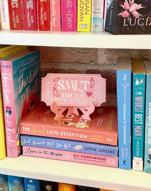 SMUT Wall Shelf